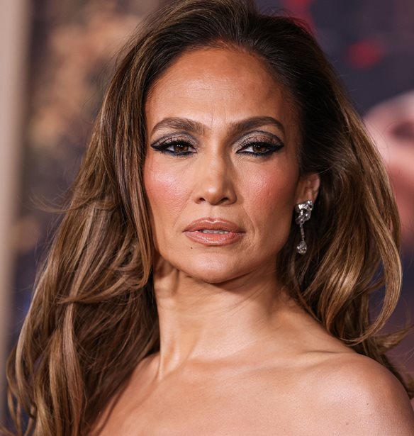 Jennifer Lopez | &#x391;&#x3C0;&#x3BF;&#x3BA;&#x3AC;&#x3BB;&#x3C5;&#x3C8;&#x3B5; &#x3C4;&#x3BF;&#x3BD; &#x3C0;&#x3C1;&#x3B1;&#x3B3;&#x3BC;&#x3B1;&#x3C4;&#x3B9;&#x3BA;&#x3CC; &#x3BB;&#x3CC;&#x3B3;&#x3BF; &#x3C0;&#x3BF;&#x3C5; &#x3C7;&#x3CE;&#x3C1;&#x3B9;&#x3C3;&#x3B5; &#x3BC;&#x3B5; &#x3C4;&#x3BF;&#x3BD; Ben Aflleck &#x3C4;&#x3BF; 2004