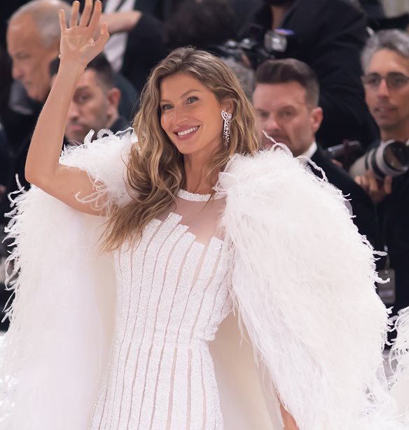 Met Gala 2024 | 5 &#x3C0;&#x3B1;&#x3C1;&#x3AC;&#x3BE;&#x3B5;&#x3BD;&#x3BF;&#x3B9; &#x3BA;&#x3B1;&#x3BD;&#x3CC;&#x3BD;&#x3B5;&#x3C2; &#x3C0;&#x3BF;&#x3C5; &#x3C0;&#x3C1;&#x3AD;&#x3C0;&#x3B5;&#x3B9; &#x3BD;&#x3B1; &#x3B1;&#x3BA;&#x3BF;&#x3BB;&#x3BF;&#x3C5;&#x3B8;&#x3BF;&#x3CD;&#x3BD; &#x3BF;&#x3B9; &#x3BA;&#x3B1;&#x3BB;&#x3B5;&#x3C3;&#x3BC;&#x3AD;&#x3BD;&#x3BF;&#x3B9;