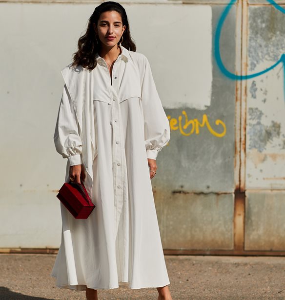 15 μίνιμαλ φορέματα που θα φορέσουμε φέτος το καλοκαίρι