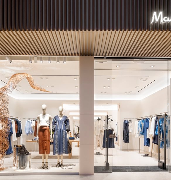 Massimo Dutti | &#x39C;&#x3AF;&#x3B1; &#x3BC;&#x3BF;&#x3BD;&#x3B1;&#x3B4;&#x3B9;&#x3BA;&#x3AE; &#x3B5;&#x3BC;&#x3C0;&#x3B5;&#x3B9;&#x3C1;&#x3AF;&#x3B1; &#x3B1;&#x3B3;&#x3BF;&#x3C1;&#x3CE;&#x3BD; &#x3C3;&#x3C4;&#x3BF; &#x3B1;&#x3BD;&#x3B1;&#x3BD;&#x3B5;&#x3C9;&#x3BC;&#x3AD;&#x3BD;&#x3BF; &#x3BA;&#x3B1;&#x3C4;&#x3AC;&#x3C3;&#x3C4;&#x3B7;&#x3BC;&#x3B1; &#x3C4;&#x3B7;&#x3C2; &#x393;&#x3BB;&#x3C5;&#x3C6;&#x3AC;&#x3B4;&#x3B1;&#x3C2;