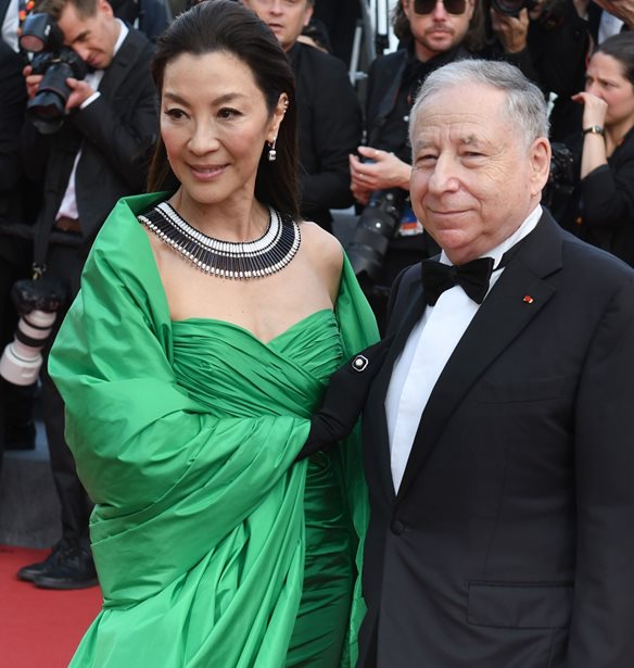 Michelle Yeoh | &#x39C;&#x3B1;&#x3C2; &#x3B4;&#x3B5;&#x3AF;&#x3C7;&#x3BD;&#x3B5;&#x3B9; &#x3BB;&#x3B5;&#x3C0;&#x3C4;&#x3BF;&#x3BC;&#x3AD;&#x3C1;&#x3B5;&#x3B9;&#x3B5;&#x3C2; &#x3B1;&#x3C0;&#x3CC; &#x3C4;&#x3BF; Schiaparelli &#x3BD;&#x3C5;&#x3C6;&#x3B9;&#x3BA;&#x3CC; &#x3C4;&#x3B7;&#x3C2;