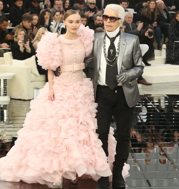 &#x39F;&#x3B9; &#x3BC;&#x3BF;&#x3CD;&#x3C3;&#x3B5;&#x3C2; &#x3C4;&#x3BF;&#x3C5; Karl Lagerfeld