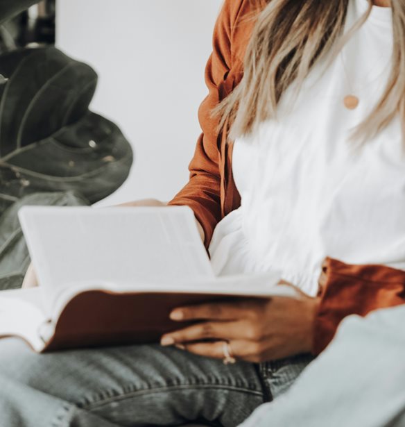 Reading Nooks | 7 &#x3B9;&#x3B4;&#x3AD;&#x3B5;&#x3C2; &#x3B3;&#x3B9;&#x3B1; &#x3B3;&#x3C9;&#x3BD;&#x3B9;&#x3AD;&#x3C2; &#x3B4;&#x3B9;&#x3B1;&#x3B2;&#x3AC;&#x3C3;&#x3BC;&#x3B1;&#x3C4;&#x3BF;&#x3C2; &#x3C3;&#x3C4;&#x3BF; &#x3C3;&#x3C0;&#x3AF;&#x3C4;&#x3B9;