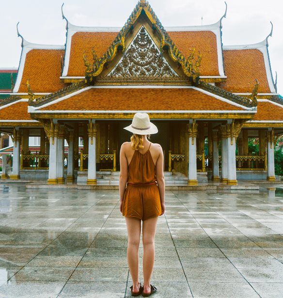 &#x39F;&#x3B9; &#x3C4;&#x3B1;&#x3BE;&#x3B9;&#x3B4;&#x3B9;&#x3C9;&#x3C4;&#x3B9;&#x3BA;&#x3AD;&#x3C2; &#x3B5;&#x3BC;&#x3C0;&#x3B5;&#x3B9;&#x3C1;&#x3AF;&#x3B5;&#x3C2; &#x3C0;&#x3BF;&#x3C5; &#x3C0;&#x3C1;&#x3AD;&#x3C0;&#x3B5;&#x3B9; &#x3BD;&#x3B1; &#x3B6;&#x3AE;&#x3C3;&#x3B5;&#x3B9;&#x3C2; &#x3BC;&#x3AF;&#x3B1; &#x3C6;&#x3BF;&#x3C1;&#x3AC; &#x3C3;&#x3C4;&#x3B7; &#x3B6;&#x3C9;&#x3AE; &#x3C3;&#x3BF;&#x3C5;