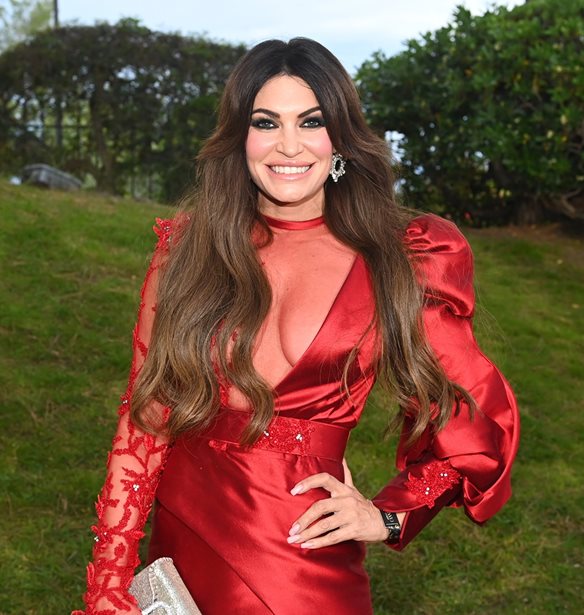 Kimberly Guilfoyle | &#x3A0;&#x3BF;&#x3B9;&#x3BF;&#x3C2; &#x3B5;&#x3AF;&#x3BD;&#x3B1;&#x3B9; &#x3BF; &#x3B5;&#x3BA;&#x3BA;&#x3B5;&#x3BD;&#x3C4;&#x3C1;&#x3B9;&#x3BA;&#x3CC;&#x3C2; &#x3C3;&#x3C4;&#x3B9;&#x3BB;&#x3AF;&#x3C3;&#x3C4;&#x3B1;&#x3C2; &#x3BA;&#x3B1;&#x3B9; &#x3BA;&#x3B1;&#x3BB;&#x3CC;&#x3C2; &#x3C4;&#x3B7;&#x3C2; &#x3C6;&#x3AF;&#x3BB;&#x3BF;&#x3C2;, Fancy James