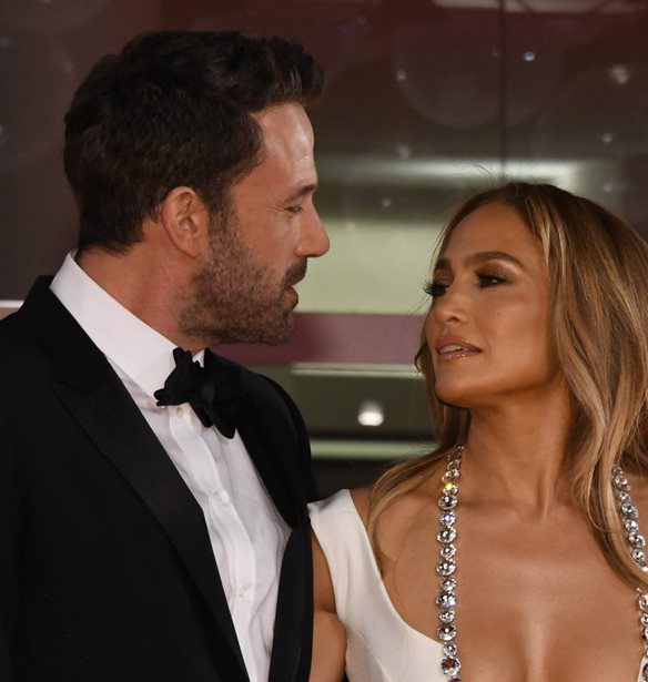 &quot;&#x388;&#x3B2;&#x3BB;&#x3B5;&#x3C0;&#x3B5;&#x3C2; &#x3C4;&#x3B7;&#x3BD; &#x3B1;&#x3B3;&#x3AC;&#x3C0;&#x3B7; &#x3C0;&#x3BF;&#x3C5; &#x3AD;&#x3C7;&#x3BF;&#x3C5;&#x3BD; &#x3BC;&#x3B5;&#x3C4;&#x3B1;&#x3BE;&#x3CD; &#x3C4;&#x3BF;&#x3C5;&#x3C2;&quot; | &#x39F;&#x3B9; &#x3BB;&#x3B5;&#x3C0;&#x3C4;&#x3BF;&#x3BC;&#x3AD;&#x3C1;&#x3B5;&#x3B9;&#x3B5;&#x3C2; &#x3C4;&#x3B7;&#x3C2; &#x3C4;&#x3B5;&#x3BB;&#x3B5;&#x3C4;&#x3AE;&#x3C2; &#x3C0;&#x3BF;&#x3C5; &#x3B4;&#x3B5;&#x3BD; &#x3BC;&#x3BF;&#x3B9;&#x3C1;&#x3AC;&#x3C3;&#x3C4;&#x3B7;&#x3BA;&#x3B5; &#x3B7; &#x3C3;&#x3C4;&#x3B1;&#x3C1;