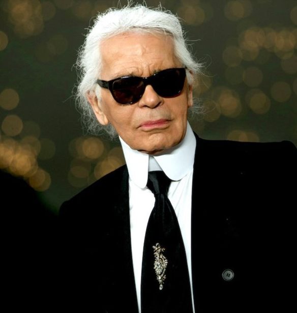 O Karl Lagerfeld &#x3C3;&#x3C7;&#x3B5;&#x3B4;&#x3AF;&#x3B1;&#x3C3;&#x3B5; &#x3C4;&#x3BF; &#x3C7;&#x3C1;&#x3B9;&#x3C3;&#x3C4;&#x3BF;&#x3C5;&#x3B3;&#x3B5;&#x3BD;&#x3BD;&#x3B9;&#x3AC;&#x3C4;&#x3B9;&#x3BA;&#x3BF; &#x3B4;&#x3AD;&#x3BD;&#x3C4;&#x3C1;&#x3BF; &#x3C4;&#x3BF;&#x3C5; Claridge&#x27;s