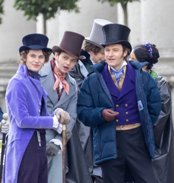 &quot;Bridgerton&quot; | &#x395;&#x3BC;&#x3C6;&#x3B1;&#x3BD;&#x3AF;&#x3C3;&#x3C4;&#x3B7;&#x3BA;&#x3B5; &#x3BF; Boris Johnson &#x3C3;&#x3B5; &#x3C3;&#x3BA;&#x3B7;&#x3BD;&#x3AE; &#x3C4;&#x3BF;&#x3C5; &#x3B4;&#x3B5;&#x3CD;&#x3C4;&#x3B5;&#x3C1;&#x3BF;&#x3C5; &#x3BA;&#x3CD;&#x3BA;&#x3BB;&#x3BF;&#x3C5;;