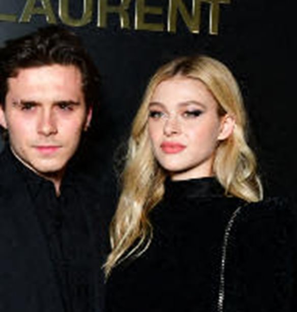 &#x39F; Brooklyn Beckham &#x3B4;&#x3B5; &#x3B2;&#x3BB;&#x3AD;&#x3C0;&#x3B5;&#x3B9; &#x3C4;&#x3B7;&#x3BD; &#x3CE;&#x3C1;&#x3B1; &#x3BD;&#x3B1; &#x3C0;&#x3B1;&#x3BD;&#x3C4;&#x3C1;&#x3B5;&#x3C5;&#x3C4;&#x3B5;&#x3AF; &#x3C4;&#x3B7; Nicola Peltz - &#x397; &#x3C0;&#x3B9;&#x3B8;&#x3B1;&#x3BD;&#x3AE; &#x3B7;&#x3BC;&#x3B5;&#x3C1;&#x3BF;&#x3BC;&#x3B7;&#x3BD;&#x3AF;&#x3B1; &#x3C4;&#x3BF;&#x3C5; &#x3B3;&#x3AC;&#x3BC;&#x3BF;&#x3C5; &#x3C4;&#x3BF;&#x3C5;&#x3C2;