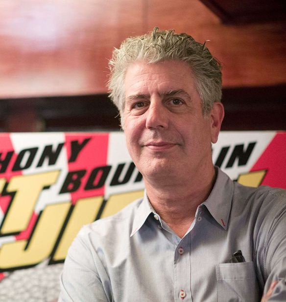 &#x3A4;&#x3BF; Hungry Ghosts &#x3C4;&#x3BF;&#x3C5; Anthony Bourdain &#x3B8;&#x3B1; &#x3B3;&#x3AF;&#x3BD;&#x3B5;&#x3B9; &#x3C3;&#x3B5;&#x3B9;&#x3C1;&#x3AC;