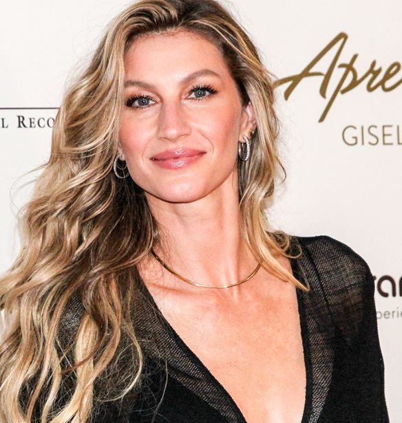 Gisele B&#xFC;ndchen | &#x3A0;&#x3BF;&#x3B9;&#x3BF;&#x3C2; &#x3B5;&#x3AF;&#x3BD;&#x3B1;&#x3B9; &#x3BF; &#x3C6;&#x3B7;&#x3BC;&#x3BF;&#x3BB;&#x3BF;&#x3B3;&#x3BF;&#x3CD;&#x3BC;&#x3B5;&#x3BD;&#x3BF;&#x3C2; &#x3BD;&#x3AD;&#x3BF;&#x3C2; &#x3C3;&#x3CD;&#x3BD;&#x3C4;&#x3C1;&#x3BF;&#x3C6;&#x3CC;&#x3C2; &#x3C4;&#x3B7;&#x3C2;, Joaquim Valente;