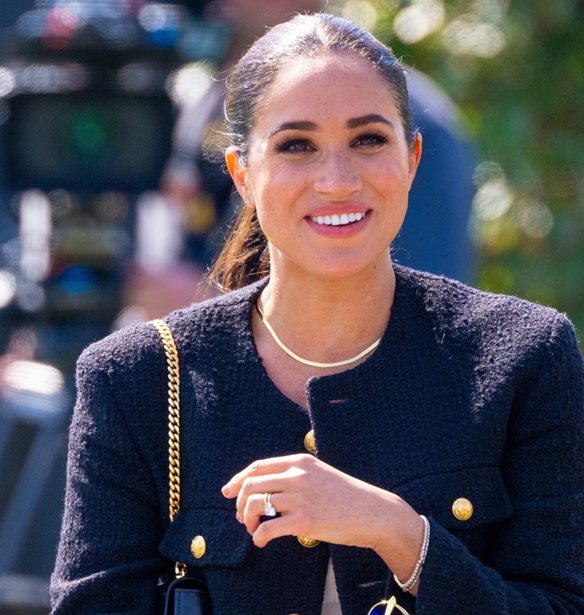 Meghan Markle | &#x397; &#x3C4;&#x3C1;&#x3C5;&#x3C6;&#x3B5;&#x3C1;&#x3AE; &#x3B1;&#x3C0;&#x3BF;&#x3BA;&#x3AC;&#x3BB;&#x3C5;&#x3C8;&#x3B7; &#x3C0;&#x3BF;&#x3C5; &#x3AD;&#x3BA;&#x3B1;&#x3BD;&#x3B5; &#x3B3;&#x3B9;&#x3B1; &#x3C4;&#x3B7;&#x3BD; &#x3BA;&#x3CC;&#x3C1;&#x3B7; &#x3C4;&#x3B7;&#x3C2;, Lilibet Diana