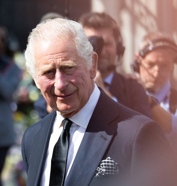 &#x392;&#x3B1;&#x3C3;&#x3B9;&#x3BB;&#x3B9;&#x3AC;&#x3C2; &#x39A;&#x3AC;&#x3C1;&#x3BF;&#x3BB;&#x3BF;&#x3C2; | &#x39F;&#x3B9; &#x3B5;&#x3BA;&#x3B1;&#x3C4;&#x3BF;&#x3BD;&#x3C4;&#x3AC;&#x3B4;&#x3B5;&#x3C2; &#x3B1;&#x3C0;&#x3BF;&#x3BB;&#x3CD;&#x3C3;&#x3B5;&#x3B9;&#x3C2; &#x3C3;&#x3C4;&#x3BF; &#x3C0;&#x3C1;&#x3BF;&#x3C3;&#x3C9;&#x3C0;&#x3B9;&#x3BA;&#x3CC; &#x3B1;&#x3C6;&#x3BF;&#x3CD; &#x3B1;&#x3BD;&#x3AD;&#x3BB;&#x3B1;&#x3B2;&#x3B5; &#x3C4;&#x3BF;&#x3BD; &#x3B2;&#x3C1;&#x3B5;&#x3C4;&#x3B1;&#x3BD;&#x3B9;&#x3BA;&#x3CC; &#x3B8;&#x3C1;&#x3CC;&#x3BD;&#x3BF;