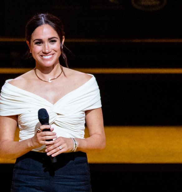 Meghan Markle | &#x39F;&#x3B9; &#x3B1;&#x3C0;&#x3AF;&#x3C3;&#x3C4;&#x3B5;&#x3C5;&#x3C4;&#x3B5;&#x3C2; &#x3B1;&#x3C0;&#x3BF;&#x3BA;&#x3B1;&#x3BB;&#x3CD;&#x3C8;&#x3B5;&#x3B9;&#x3C2; &#x3B1;&#x3C0;&#x3CC; &#x3C4;&#x3BF; &#x3C0;&#x3C1;&#x3CE;&#x3C4;&#x3BF; &#x3B5;&#x3C0;&#x3B5;&#x3B9;&#x3C3;&#x3CC;&#x3B4;&#x3B9;&#x3BF; &#x3C4;&#x3BF;&#x3C5; podcast &#x3C4;&#x3B7;&#x3C2;