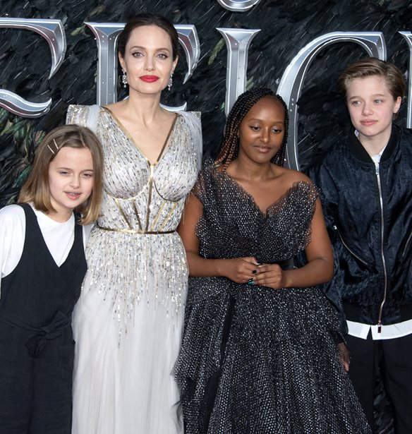 &#x391;&#x3BD;&#x3C4;&#x3B6;&#x3B5;&#x3BB;&#x3AF;&#x3BD;&#x3B1; &#x3A4;&#x3B6;&#x3BF;&#x3BB;&#x3AF;: &quot;To &#x3C3;&#x3CD;&#x3C3;&#x3C4;&#x3B7;&#x3BC;&#x3B1; &#x3BC;&#x3B5; &#x3C0;&#x3C1;&#x3BF;&#x3C3;&#x3C4;&#x3B1;&#x3C4;&#x3B5;&#x3CD;&#x3B5;&#x3B9; &#x3B1;&#x3BB;&#x3BB;&#x3AC; &#x3AF;&#x3C3;&#x3C9;&#x3C2; &#x3B4;&#x3B5;&#x3BD; &#x3C0;&#x3C1;&#x3BF;&#x3C3;&#x3C4;&#x3B1;&#x3C4;&#x3B5;&#x3CD;&#x3B5;&#x3B9; &#x3C4;&#x3B7;&#x3BD; &#x3B1;&#x3C6;&#x3C1;&#x3BF;&#x3B1;&#x3BC;&#x3B5;&#x3C1;&#x3B9;&#x3BA;&#x3B1;&#x3BD;&#x3AE; &#x3BA;&#x3CC;&#x3C1;&#x3B7; &#x3BC;&#x3BF;&#x3C5;&quot;