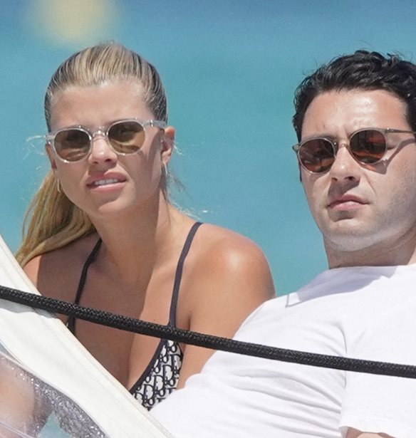 Sofia Richie | &#x3A4;&#x3BF; &#x3B3;&#x3B1;&#x3BC;&#x3AE;&#x3BB;&#x3B9;&#x3BF; &#x3C3;&#x3B1;&#x3B2;&#x3B2;&#x3B1;&#x3C4;&#x3BF;&#x3BA;&#x3CD;&#x3C1;&#x3B9;&#x3B1;&#x3BA;&#x3BF; &#x3BA;&#x3B1;&#x3B9; &#x3C4;&#x3B1; &#x3B5;&#x3BD;&#x3C4;&#x3C5;&#x3C0;&#x3C9;&#x3C3;&#x3B9;&#x3B1;&#x3BA;&#x3AC; bridal looks &#x3C3;&#x3C4;&#x3B7;&#x3BD; &#x391;&#x3BD;&#x3C4;&#x3AF;&#x3C0; &#x3C4;&#x3B7;&#x3C2; &#x393;&#x3B1;&#x3BB;&#x3BB;&#x3AF;&#x3B1;&#x3C2;