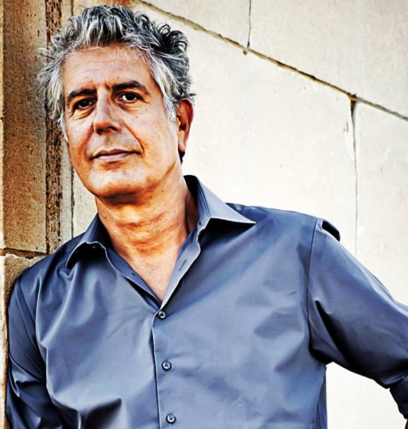 To &#x3BC;&#x3C5;&#x3C3;&#x3C4;&#x3B9;&#x3BA;&#x3CC; &#x3C4;&#x3BF;&#x3C5; Anthony Bourdain &#x3B3;&#x3B9;&#x3B1; &#x3C4;&#x3B1; &#x3C0;&#x3B9;&#x3BF; &#x3BD;&#x3CC;&#x3C3;&#x3C4;&#x3B9;&#x3BC;&#x3B1; scrambled eggs