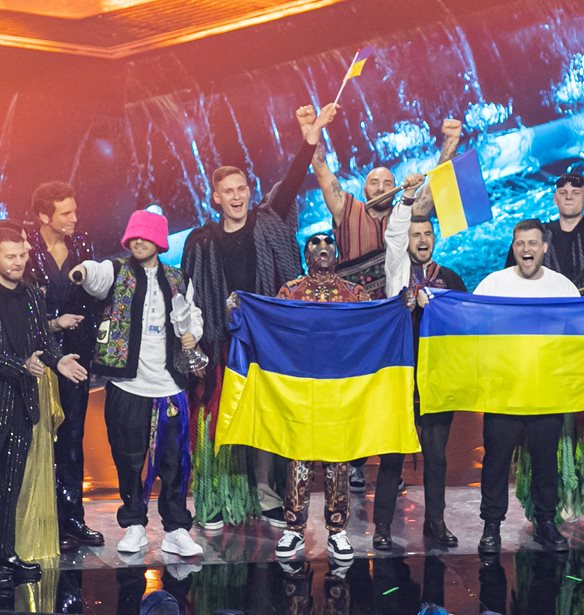 Kalush Orchestra | &#x39F;&#x3B9; &#x39F;&#x3C5;&#x3BA;&#x3C1;&#x3B1;&#x3BD;&#x3BF;&#x3AF; &#x3BD;&#x3B9;&#x3BA;&#x3B7;&#x3C4;&#x3AD;&#x3C2; &#x3C4;&#x3B7;&#x3C2; Eurovision &#x3C0;&#x3BF;&#x3CD;&#x3BB;&#x3B7;&#x3C3;&#x3B1;&#x3BD; &#x3C4;&#x3BF; &#x3C4;&#x3C1;&#x3CC;&#x3C0;&#x3B1;&#x3B9;&#x3CC; &#x3C4;&#x3BF;&#x3C5;&#x3C2; &#x3B3;&#x3B9;&#x3B1; &#x3BD;&#x3B1; &#x3B1;&#x3B3;&#x3BF;&#x3C1;&#x3AC;&#x3C3;&#x3BF;&#x3C5;&#x3BD; &#x3C3;&#x3C4;&#x3C1;&#x3B1;&#x3C4;&#x3B9;&#x3C9;&#x3C4;&#x3B9;&#x3BA;&#x3CC; &#x3B5;&#x3BE;&#x3BF;&#x3C0;&#x3BB;&#x3B9;&#x3C3;&#x3BC;&#x3CC;