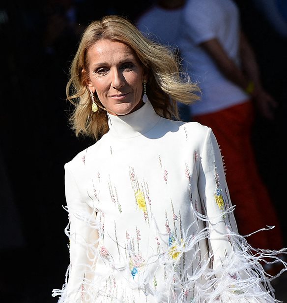 Celine Dion | &#x39C;&#x3B5; &#x3B4;&#x3AC;&#x3BA;&#x3C1;&#x3C5;&#x3B1; &#x3C3;&#x3C4;&#x3B1; &#x3BC;&#x3AC;&#x3C4;&#x3B9;&#x3B1; &#x3B1;&#x3C0;&#x3BF;&#x3BA;&#x3B1;&#x3BB;&#x3CD;&#x3C0;&#x3C4;&#x3B5;&#x3B9; &#x3C4;&#x3BF; &#x3C3;&#x3C0;&#x3AC;&#x3BD;&#x3B9;&#x3BF; &#x3C0;&#x3C1;&#x3CC;&#x3B2;&#x3BB;&#x3B7;&#x3BC;&#x3B1; &#x3C5;&#x3B3;&#x3B5;&#x3AF;&#x3B1;&#x3C2; &#x3C0;&#x3BF;&#x3C5; &#x3B1;&#x3BD;&#x3C4;&#x3B9;&#x3BC;&#x3B5;&#x3C4;&#x3C9;&#x3C0;&#x3AF;&#x3B6;&#x3B5;&#x3B9;