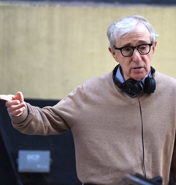&#x39F; Woody Allen &#x3B4;&#x3B5;&#x3BD; &#x3C3;&#x3BA;&#x3BF;&#x3C0;&#x3B5;&#x3CD;&#x3B5;&#x3B9; &#x3BD;&#x3B1; &#x3B1;&#x3C0;&#x3BF;&#x3C3;&#x3C5;&#x3C1;&#x3B8;&#x3B5;&#x3AF; &#x3B1;&#x3C0;&#x3CC; &#x3C4;&#x3BF; &#x3C3;&#x3B9;&#x3BD;&#x3B5;&#x3BC;&#x3AC;