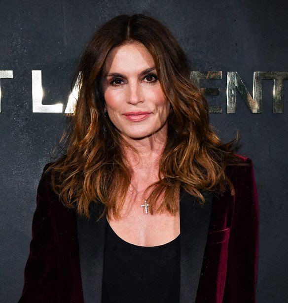 Cindy Crawford | &#x397; &#x3B1;&#x3B4;&#x3B7;&#x3BC;&#x3BF;&#x3C3;&#x3AF;&#x3B5;&#x3C5;&#x3C4;&#x3B7; &#x3C6;&#x3C9;&#x3C4;&#x3BF;&#x3B3;&#x3C1;&#x3B1;&#x3C6;&#x3AF;&#x3B1; &#x3B1;&#x3C0;&#x3CC; &#x3C4;&#x3BF;&#x3BD; &#x3B3;&#x3AC;&#x3BC;&#x3BF; &#x3C4;&#x3B7;&#x3C2; &#x3BC;&#x3B5; &#x3C4;&#x3BF;&#x3BD; Rande Gerber