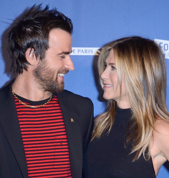 Jennifer Aniston | &#x3A3;&#x3B5; &#x3B4;&#x3B5;&#x3AF;&#x3C0;&#x3BD;&#x3BF; &#x3BC;&#x3B5; &#x3C4;&#x3BF;&#x3BD; &#x3C0;&#x3C1;&#x3CE;&#x3B7;&#x3BD; &#x3C3;&#x3CD;&#x3B6;&#x3C5;&#x3B3;&#x3CC; &#x3C4;&#x3B7;&#x3C2;, Justin Theroux, &#x3C3;&#x3C4;&#x3BF; &#x39C;&#x3C0;&#x3C1;&#x3BF;&#x3CD;&#x3BA;&#x3BB;&#x3B9;&#x3BD;