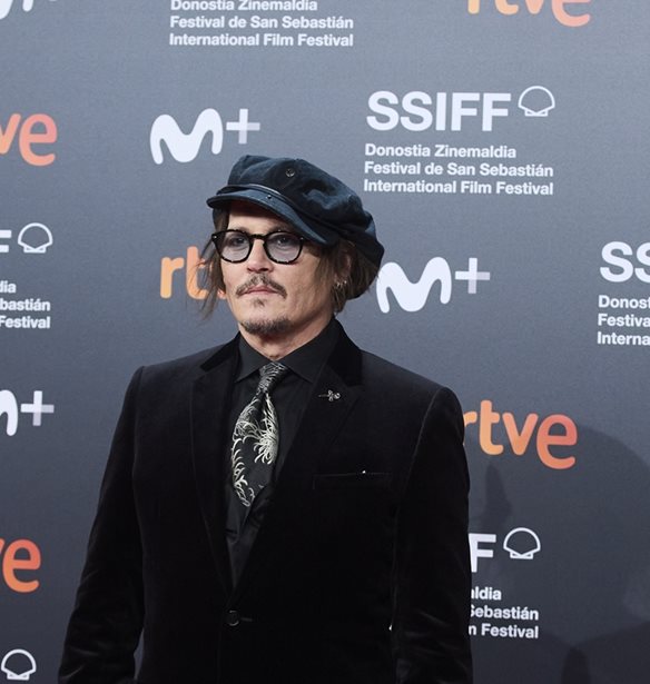 &#x397; &#x3BD;&#x3AD;&#x3B1; &#x3C6;&#x3C9;&#x3C4;&#x3BF;&#x3B3;&#x3C1;&#x3B1;&#x3C6;&#x3AF;&#x3B1; &#x3C4;&#x3BF;&#x3C5; Johnny Depp &#x3C3;&#x3C4;&#x3BF;&#x3BD; &#x3C1;&#x3CC;&#x3BB;&#x3BF; &#x3C4;&#x3BF;&#x3C5; &#x39B;&#x3BF;&#x3C5;&#x3B4;&#x3BF;&#x3B2;&#x3AF;&#x3BA;&#x3BF;&#x3C5; &#x399;&#x395;&#x27;