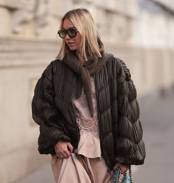 &#x3A4;&#x3BF; &#x3B6;&#x3B5;&#x3C3;&#x3C4;&#x3CC; &#x3BA;&#x3B1;&#x3B9; &#x3BA;&#x3BF;&#x3BB;&#x3B1;&#x3BA;&#x3B5;&#x3C5;&#x3C4;&#x3B9;&#x3BA;&#x3CC; &#x3BC;&#x3C0;&#x3BF;&#x3C5;&#x3C6;&#x3AC;&#x3BD; &#x3B1;&#x3C0;&#x3CC; &#x3C4;&#x3B7; Massimo Dutti &#x3C0;&#x3BF;&#x3C5; &#x3C7;&#x3C1;&#x3B5;&#x3B9;&#x3AC;&#x3B6;&#x3B5;&#x3C3;&#x3B1;&#x3B9; &#x3B3;&#x3B9;&#x3B1; &#x3C4;&#x3BF;&#x3BD; &#x3C7;&#x3B5;&#x3B9;&#x3BC;&#x3CE;&#x3BD;&#x3B1;