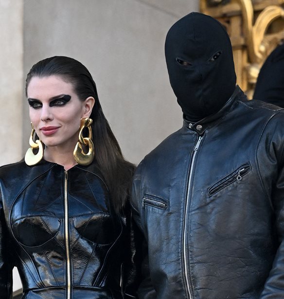 Kanye West | &#x3A4;&#x3BF; &#x3C0;&#x3C1;&#x3CE;&#x3C4;&#x3BF; &#x3C0;&#x3B1;&#x3B8;&#x3B9;&#x3B1;&#x3C3;&#x3BC;&#x3AD;&#x3BD;&#x3BF; &#x3C6;&#x3B9;&#x3BB;&#x3AF; &#x3C4;&#x3BF;&#x3C5; &#x3BC;&#x3B5; &#x3C4;&#x3B7; Julia Fox &#x3C3;&#x3C4;&#x3BF; Instagram