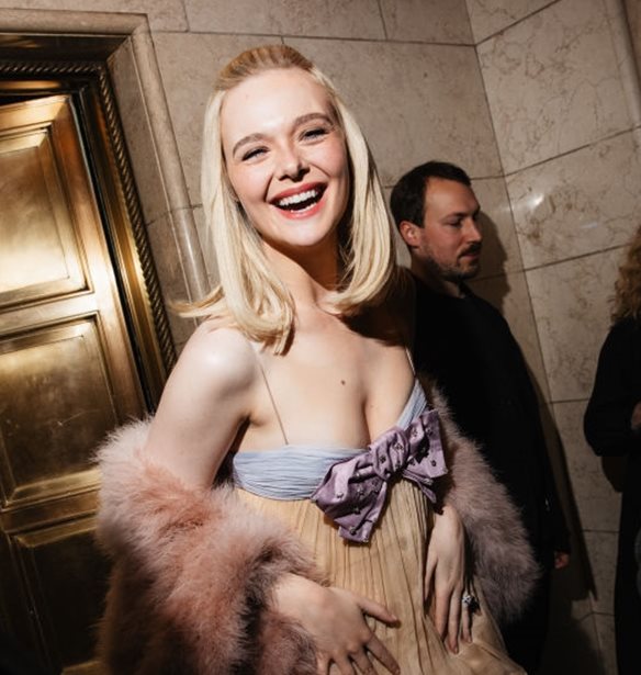 Valentino | &#x397; &#x3B5;&#x3C0;&#x3B9;&#x3C3;&#x3C4;&#x3C1;&#x3BF;&#x3C6;&#x3AE; &#x3C4;&#x3BF;&#x3C5; Alessandro Michele &#x3C3;&#x3C4;&#x3BF; &#x3BA;&#x3CC;&#x3BA;&#x3BA;&#x3B9;&#x3BD;&#x3BF; &#x3C7;&#x3B1;&#x3BB;&#x3AF;