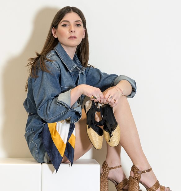 &#x394;&#x3BF;&#x3BA;&#x3B9;&#x3BC;&#x3AC;&#x3B6;&#x3BF;&#x3BD;&#x3C4;&#x3B1;&#x3C2; &#x3C4;&#x3B7; &#x3C3;&#x3C5;&#x3BB;&#x3BB;&#x3BF;&#x3B3;&#x3AE; Casta&#xF1;er S/S &#x2018;25 &#x3C3;&#x3C4;&#x3BF; &#x3BD;&#x3AD;&#x3BF; &#x3C4;&#x3B7;&#x3C2; &#x3BA;&#x3B1;&#x3C4;&#x3AC;&#x3C3;&#x3C4;&#x3B7;&#x3BC;&#x3B1; &#x3C3;&#x3C4;&#x3BF; Golden Hall