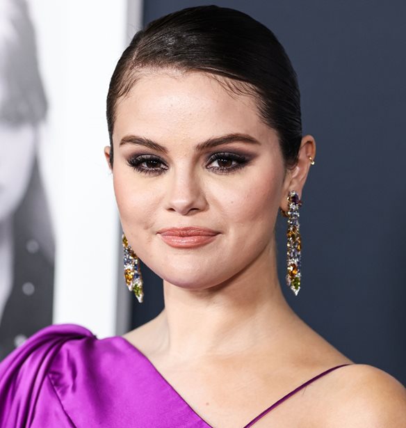 Selena Gomez | &#x39F; &#x3BD;&#x3AD;&#x3BF;&#x3C2; &#x3C6;&#x3B7;&#x3BC;&#x3BF;&#x3BB;&#x3BF;&#x3B3;&#x3BF;&#x3CD;&#x3BC;&#x3B5;&#x3BD;&#x3BF;&#x3C2; &#x3C3;&#x3CD;&#x3BD;&#x3C4;&#x3C1;&#x3BF;&#x3C6;&#x3CC;&#x3C2; &#x3C4;&#x3B7;&#x3C2; &#x3B5;&#x3AF;&#x3BD;&#x3B1;&#x3B9; &#x3B4;&#x3B9;&#x3AC;&#x3C3;&#x3B7;&#x3BC;&#x3BF;&#x3C2; &#x3C4;&#x3C1;&#x3B1;&#x3B3;&#x3BF;&#x3C5;&#x3B4;&#x3B9;&#x3C3;&#x3C4;&#x3AE;&#x3C2;