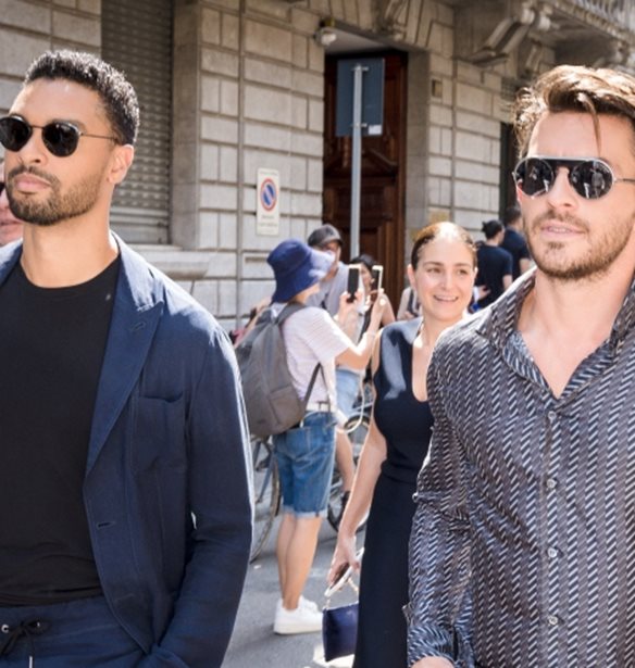 Bridgerton Reunion | &#x3A4;&#x3B9; &#x3C3;&#x3B7;&#x3BC;&#x3B1;&#x3AF;&#x3BD;&#x3B5;&#x3B9; &#x3B7; &#x3BA;&#x3BF;&#x3B9;&#x3BD;&#x3AE; &#x3B5;&#x3BC;&#x3C6;&#x3AC;&#x3BD;&#x3B9;&#x3C3;&#x3B7; &#x3C4;&#x3C9;&#x3BD; Rege&#x301; Jean-Page &#x3BA;&#x3B1;&#x3B9; Jonathan Bailey &#x3B3;&#x3B9;&#x3B1; &#x3C4;&#x3B7; &#x3C3;&#x3B5;&#x3B9;&#x3C1;&#x3AC;;