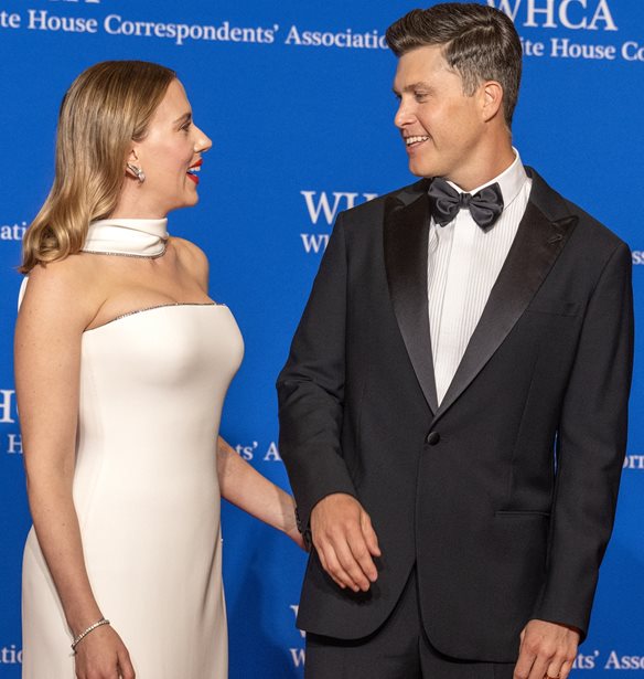 Scarlett Johansson &amp; Colin Jost | &#x39C;&#x3B5; &#x3B1;&#x3AD;&#x3C1;&#x3B1; old Hollywood &#x3C3;&#x3C4;&#x3BF; &#x3BA;&#x3CC;&#x3BA;&#x3BA;&#x3B9;&#x3BD;&#x3BF; &#x3C7;&#x3B1;&#x3BB;&#x3AF;