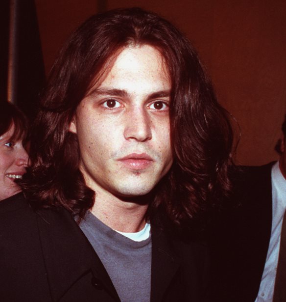 Jennifer Grey: &quot;O Johnny Depp &#x3AE;&#x3C4;&#x3B1;&#x3BD; &#x3C4;&#x3CC;&#x3C3;&#x3BF; &#x3CC;&#x3BC;&#x3BF;&#x3C1;&#x3C6;&#x3BF;&#x3C2;, &#x3AE;&#x3C4;&#x3B1;&#x3BD; &#x3C3;&#x3C7;&#x3B5;&#x3B4;&#x3CC;&#x3BD; &#x3B5;&#x3BE;&#x3C9;&#x3C0;&#x3C1;&#x3B1;&#x3B3;&#x3BC;&#x3B1;&#x3C4;&#x3B9;&#x3BA;&#x3CC;&quot;