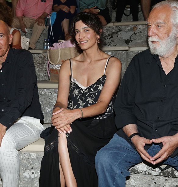 H &#x391;&#x3BD;&#x3C4;&#x3B9;&#x3B3;&#x3CC;&#x3BD;&#x3B7; &#x39A;&#x3BF;&#x3C5;&#x3BB;&#x3BF;&#x3C5;&#x3BA;&#x3AC;&#x3BA;&#x3BF;&#x3C5; &#x3C3;&#x3C4;&#x3B7;&#x3BD; &#x395;&#x3C0;&#x3AF;&#x3B4;&#x3B1;&#x3C5;&#x3C1;&#x3BF; &#x3BC;&#x3B5; &#x3C4;&#x3BF; &#x3B9;&#x3B4;&#x3B1;&#x3BD;&#x3B9;&#x3BA;&#x3CC; &#x3BC;&#x3B1;&#x3CD;&#x3C1;&#x3BF; &#x3C6;&#x3CC;&#x3C1;&#x3B5;&#x3BC;&#x3B1; &#x3B3;&#x3B9;&#x3B1; &#x3C4;&#x3B7;&#x3BD; &#x3B5;&#x3C0;&#x3BF;&#x3C7;&#x3AE;