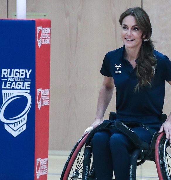 Kate Middleton | &#x395;&#x3BC;&#x3C6;&#x3B1;&#x3BD;&#x3AF;&#x3C3;&#x3C4;&#x3B7;&#x3BA;&#x3B5; &#x3BE;&#x3B1;&#x3BD;&#x3AC; &#x3BC;&#x3B5; &#x3B5;&#x3C0;&#x3B9;&#x3B4;&#x3AD;&#x3C3;&#x3BC;&#x3BF;&#x3C5;&#x3C2; &#x3C3;&#x3C4;&#x3BF; &#x3C7;&#x3AD;&#x3C1;&#x3B9;