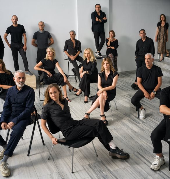 &#x3A4;&#x3BF; 1&#x3BF; Greek Fashion Festival &#x3AD;&#x3C1;&#x3C7;&#x3B5;&#x3C4;&#x3B1;&#x3B9; &#x3BC;&#x3B5; &#x3C4;&#x3B7;&#x3BD; &#x3C5;&#x3C0;&#x3BF;&#x3B3;&#x3C1;&#x3B1;&#x3C6;&#x3AE; &#x3C4;&#x3B7;&#x3C2; &#x395;&#x3BB;&#x3BB;&#x3B7;&#x3BD;&#x3B9;&#x3BA;&#x3AE;&#x3C2; &#x388;&#x3BD;&#x3C9;&#x3C3;&#x3B7;&#x3C2; &#x3A3;&#x3C7;&#x3B5;&#x3B4;&#x3B9;&#x3B1;&#x3C3;&#x3C4;&#x3CE;&#x3BD; &#x39C;&#x3CC;&#x3B4;&#x3B1;&#x3C2;