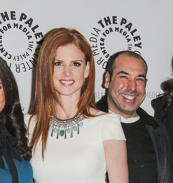 Meghan Markle | &#x397; throwback &#x3C6;&#x3C9;&#x3C4;&#x3BF;&#x3B3;&#x3C1;&#x3B1;&#x3C6;&#x3AF;&#x3B1; &#x3BC;&#x3B5; &#x3C4;&#x3BF;&#x3BD; &#x3C3;&#x3C5;&#x3BC;&#x3C0;&#x3C1;&#x3C9;&#x3C4;&#x3B1;&#x3B3;&#x3C9;&#x3BD;&#x3B9;&#x3C3;&#x3C4;&#x3AE; &#x3C4;&#x3B7;&#x3C2;, Rick Hoffman, &#x3B1;&#x3C0;&#x3CC; &#x3C4;&#x3B1; &#x3B3;&#x3C5;&#x3C1;&#x3AF;&#x3C3;&#x3BC;&#x3B1;&#x3C4;&#x3B1; &#x3C4;&#x3B7;&#x3C2; &#x3C3;&#x3B5;&#x3B9;&#x3C1;&#x3AC;&#x3C2; Suits