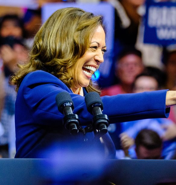 Kamala Harris | &#x39F;&#x3B9; &#x3C3;&#x3C5;&#x3BC;&#x3B2;&#x3BF;&#x3BB;&#x3B9;&#x3C3;&#x3BC;&#x3BF;&#x3AF; &#x3C0;&#x3AF;&#x3C3;&#x3C9; &#x3B1;&#x3C0;&#x3CC; &#x3C4;&#x3B9;&#x3C2; &#x3C3;&#x3C4;&#x3B9;&#x3BB;&#x3B9;&#x3C3;&#x3C4;&#x3B9;&#x3BA;&#x3AD;&#x3C2; &#x3B5;&#x3C0;&#x3B9;&#x3BB;&#x3BF;&#x3B3;&#x3AD;&#x3C2; &#x3C4;&#x3B7;&#x3C2; &#x3BA;&#x3B1;&#x3C4;&#x3AC; &#x3C4;&#x3B7; &#x3B4;&#x3B9;&#x3AC;&#x3C1;&#x3BA;&#x3B5;&#x3B9;&#x3B1; &#x3C4;&#x3B7;&#x3C2; &#x3C0;&#x3C1;&#x3BF;&#x3B5;&#x3BA;&#x3BB;&#x3BF;&#x3B3;&#x3B9;&#x3BA;&#x3AE;&#x3C2; &#x3B5;&#x3BA;&#x3C3;&#x3C4;&#x3C1;&#x3B1;&#x3C4;&#x3B5;&#x3AF;&#x3B1;&#x3C2;