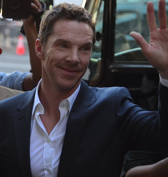 Benedict Cumberbatch | &#x38E;&#x3C8;&#x3C9;&#x3C3;&#x3B5; &#x3C4;&#x3B7;&#x3BD; &#x3BF;&#x3C5;&#x3BA;&#x3C1;&#x3B1;&#x3BD;&#x3B9;&#x3BA;&#x3AE; &#x3C3;&#x3B7;&#x3BC;&#x3B1;&#x3AF;&#x3B1; &#x3C3;&#x3B5; &#x3C6;&#x3B5;&#x3C3;&#x3C4;&#x3B9;&#x3B2;&#x3AC;&#x3BB; &#x3BA;&#x3B9;&#x3BD;&#x3B7;&#x3BC;&#x3B1;&#x3C4;&#x3BF;&#x3B3;&#x3C1;&#x3AC;&#x3C6;&#x3BF;&#x3C5;