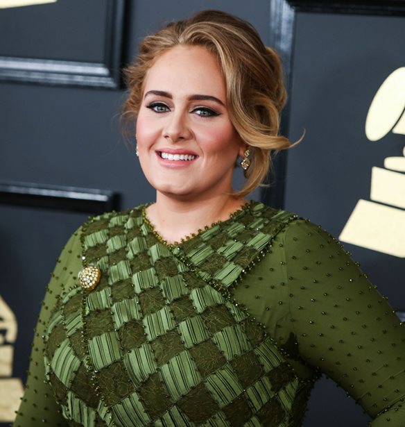 Adele | &#x3A6;&#x3CC;&#x3C1;&#x3B5;&#x3C3;&#x3B5; &#x3C4;&#x3B7;&#x3BD; &#x3BA;&#x3AC;&#x3C0;&#x3B1; &#x3C0;&#x3BF;&#x3C5; &#x3B8;&#x3AD;&#x3BB;&#x3BF;&#x3C5;&#x3BC;&#x3B5; &#x3CC;&#x3BB;&#x3B5;&#x3C2; &#x3BC;&#x3B1;&#x3C2;!