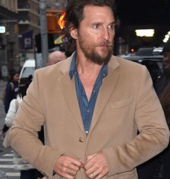Matthew McConaughey- Gwen Stefani: &#x3A0;&#x3BF;&#x3CD; &#x3C4;&#x3BF;&#x3C5;&#x3C2; &#x3B5;&#x3BD;&#x3C4;&#x3CC;&#x3C0;&#x3B9;&#x3C3;&#x3B5; &#x3BF; &#x3C6;&#x3C9;&#x3C4;&#x3BF;&#x3B3;&#x3C1;&#x3B1;&#x3C6;&#x3B9;&#x3BA;&#x3CC;&#x3C2; &#x3C6;&#x3B1;&#x3BA;&#x3CC;&#x3C2;;