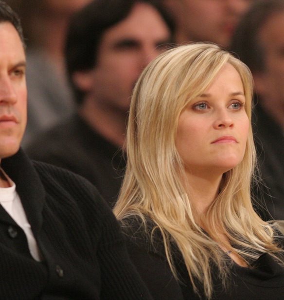 Reese Witherspoon | &#x39F; &#x3BB;&#x3CC;&#x3B3;&#x3BF;&#x3C2; &#x3C0;&#x3BF;&#x3C5; &#x3C7;&#x3CE;&#x3C1;&#x3B9;&#x3C3;&#x3B5; &#x3B1;&#x3C0;&#x3CC; &#x3C4;&#x3BF;&#x3BD; &#x3B5;&#x3C0;&#x3AF; 12 &#x3C7;&#x3C1;&#x3CC;&#x3BD;&#x3B9;&#x3B1; &#x3C3;&#x3CD;&#x3B6;&#x3C5;&#x3B3;&#x3CC; &#x3C4;&#x3B7;&#x3C2;, Jim Toth