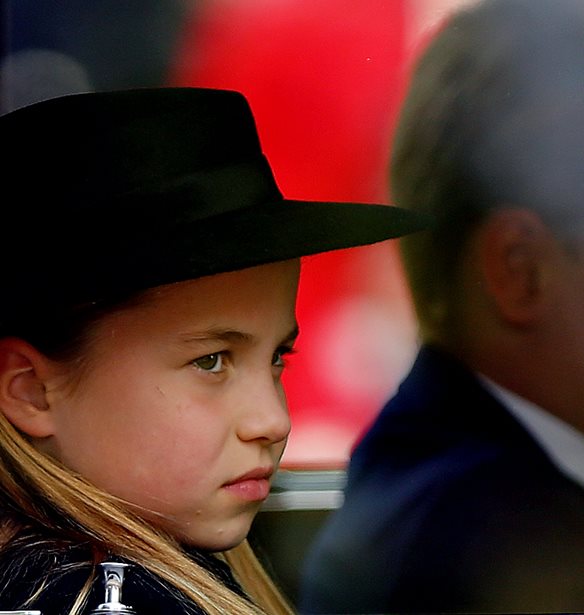 &#x3A0;&#x3C1;&#x3B9;&#x3B3;&#x3BA;&#x3AF;&#x3C0;&#x3B9;&#x3C3;&#x3C3;&#x3B1; Charlotte | &#x397; &#x3C3;&#x3C4;&#x3B9;&#x3B3;&#x3BC;&#x3AE; &#x3C0;&#x3BF;&#x3C5; &#x3C5;&#x3C0;&#x3BF;&#x3B4;&#x3B5;&#x3B9;&#x3BA;&#x3BD;&#x3CD;&#x3B5;&#x3B9; &#x3C3;&#x3C4;&#x3BF;&#x3BD; &#x3B1;&#x3B4;&#x3B5;&#x3C1;&#x3C6;&#x3CC; &#x3C4;&#x3B7;&#x3C2; &#x3C4;&#x3B9; &#x3C0;&#x3C1;&#x3AD;&#x3C0;&#x3B5;&#x3B9; &#x3BD;&#x3B1; &#x3BA;&#x3AC;&#x3BD;&#x3B5;&#x3B9; &#x3C3;&#x3C4;&#x3B7;&#x3BD; &#x3BA;&#x3B7;&#x3B4;&#x3B5;&#x3AF;&#x3B1;