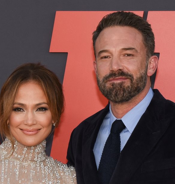 Jennifer Lopez - Ben Affleck | &#x391;&#x3B3;&#x3BA;&#x3B1;&#x3BB;&#x3B9;&#x3AC; &#x3C3;&#x3C4;&#x3BF; &#x3BA;&#x3CC;&#x3BA;&#x3BA;&#x3B9;&#x3BD;&#x3BF; &#x3C7;&#x3B1;&#x3BB;&#x3AF; &#x3C4;&#x3B7;&#x3C2; &#x3BD;&#x3AD;&#x3B1;&#x3C2; &#x3C4;&#x3B1;&#x3B9;&#x3BD;&#x3AF;&#x3B1;&#x3C2; &#x3C4;&#x3BF;&#x3C5; &#x3B4;&#x3B9;&#x3AC;&#x3C3;&#x3B7;&#x3BC;&#x3BF;&#x3C5; &#x3B7;&#x3B8;&#x3BF;&#x3C0;&#x3BF;&#x3B9;&#x3BF;&#x3CD;