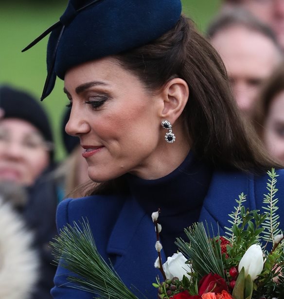 Kate Middleton | &#x397; &#x3C4;&#x3B5;&#x3BB;&#x3B5;&#x3C5;&#x3C4;&#x3B1;&#x3AF;&#x3B1; &#x3B4;&#x3B7;&#x3BC;&#x3CC;&#x3C3;&#x3B9;&#x3B1; &#x3B5;&#x3BC;&#x3C6;&#x3AC;&#x3BD;&#x3B9;&#x3C3;&#x3B7; &#x3C0;&#x3C1;&#x3B9;&#x3BD; &#x3B1;&#x3C0;&#x3CC; &#x3C4;&#x3BF; &#x3C3;&#x3BF;&#x3B2;&#x3B1;&#x3C1;&#x3CC; &#x3C7;&#x3B5;&#x3B9;&#x3C1;&#x3BF;&#x3C5;&#x3C1;&#x3B3;&#x3B5;&#x3AF;&#x3BF;
