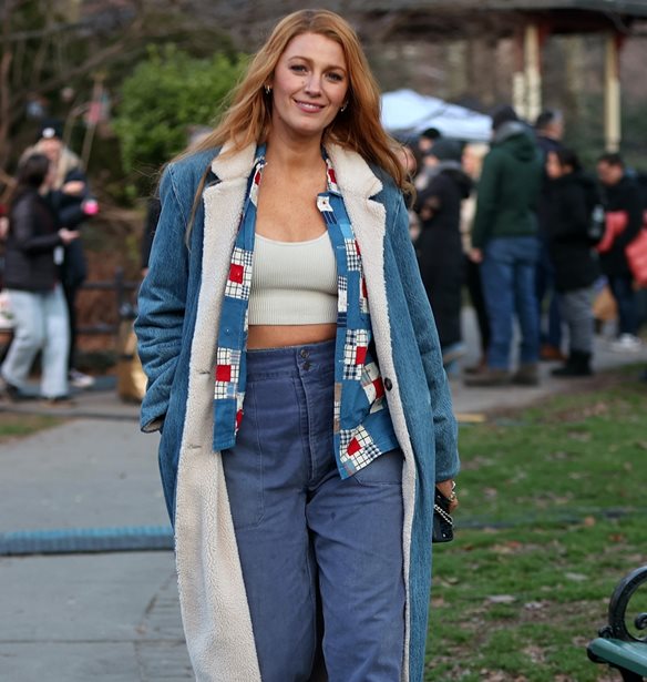 &quot;&#x393;&#x3BB;&#x3C5;&#x3BA;&#x3AD; &#x3BC;&#x3BF;&#x3C5;, &#x3B3;&#x3CD;&#x3C1;&#x3B9;&#x3C3;&#x3B1; &#x3C3;&#x3C0;&#x3AF;&#x3C4;&#x3B9;&quot; | H Blake Lively &#x3B1;&#x3C0;&#x3B1;&#x3BD;&#x3C4;&#x3AC; &#x3C3;&#x3C4;&#x3BF; &#x3B1;&#x3C3;&#x3C4;&#x3B5;&#x3AF;&#x3BF; &#x3C4;&#x3BF;&#x3C5; Ryan Reynolds