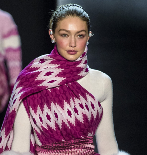 &#x395;&#x3B2;&#x3B4;&#x3BF;&#x3BC;&#x3AC;&#x3B4;&#x3B1; &#x39C;&#x3CC;&#x3B4;&#x3B1;&#x3C2; &#x39D;&#x3AD;&#x3B1;&#x3C2; &#x3A5;&#x3CC;&#x3C1;&#x3BA;&#x3B7;&#x3C2;: &#x3A0;&#x3BF;&#x3B9;&#x3B1; &#x3B1;&#x3BE;&#x3B5;&#x3C3;&#x3BF;&#x3C5;&#x3AC;&#x3C1; &#x3B5;&#x3C0;&#x3B9;&#x3C3;&#x3C4;&#x3C1;&#x3AD;&#x3C6;&#x3BF;&#x3C5;&#x3BD; &#x3B1;&#x3C0;&#x3CC; &#x3C4;&#x3BF; &#x3C0;&#x3B1;&#x3C1;&#x3B5;&#x3BB;&#x3B8;&#x3CC;&#x3BD;;