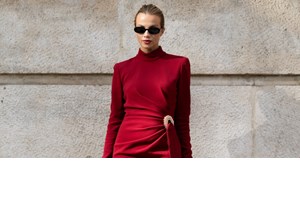 Οι flat μπαλαρίνες από τη Marks & Spencer που θα φορέσουμε περισσότερο στις γιορτές - εικόνα 1